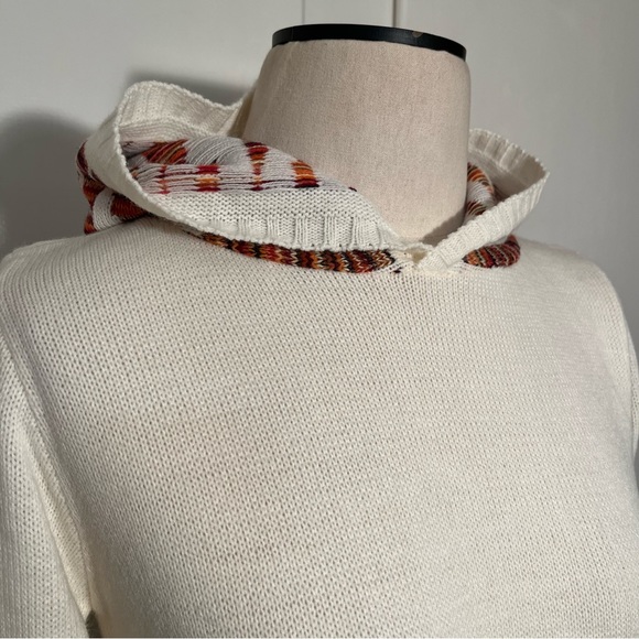 Vintage 70s Miss Scotch English Acrylic Hooded Tunic Knit Sweater Bell Sleeve - Picture 3 of 7